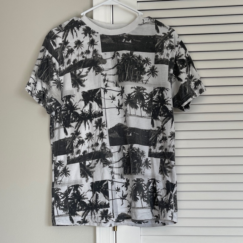 Original Use Black and White Palm Tree Tee